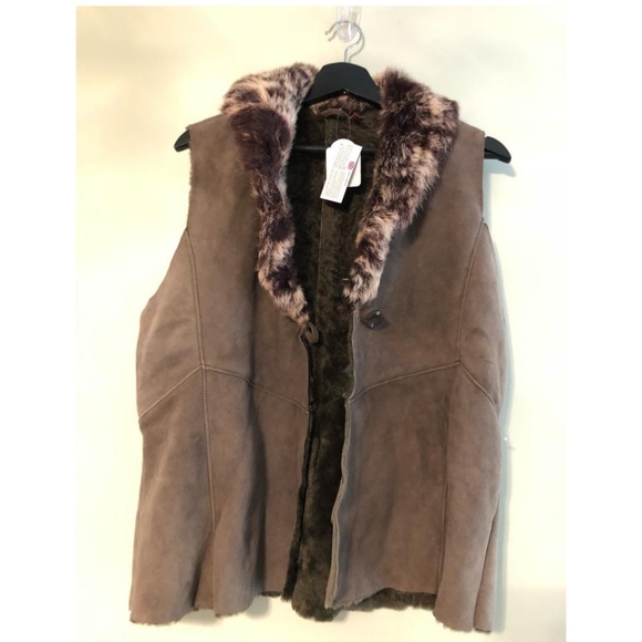 Chas Mackenzie Genuine Shearling Fur Vest - Made in England - NWT - Size L - - Picture 2 of 8
